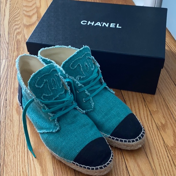 CHANEL Shoes - Chanel high tops espadrilles excellent condition